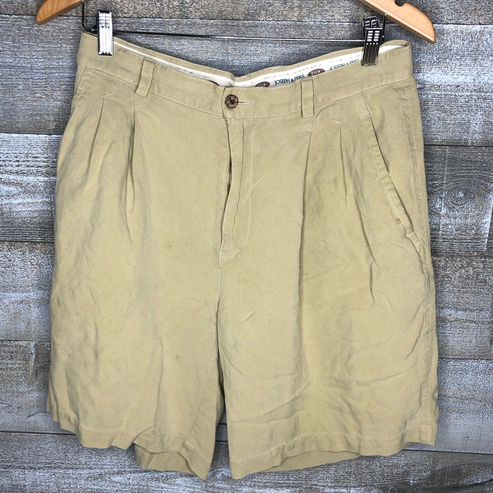 Joseph & Feiss 100% silk beige shorts